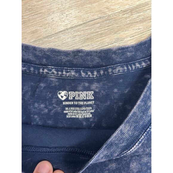 PINK Victoria's Secret Varsity Crew Neck T-Shirt Blue Acid Washed Size XL - Picture 3 of 6